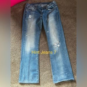 Hint Jeans